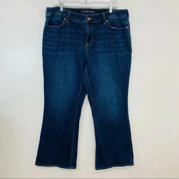 Lands End Jeans Woman 16W  Mid Rise Boot Blue Classic Western Pockets Inseam 27” - Picture 1 of 12